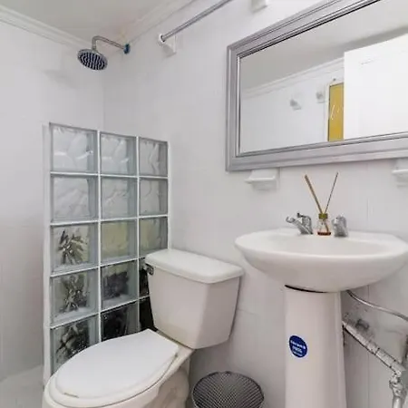 Apartamento Cerca Al Mar